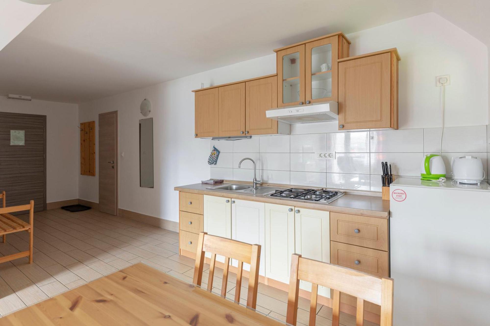 בוהין Apartments Bor מראה חיצוני תמונה