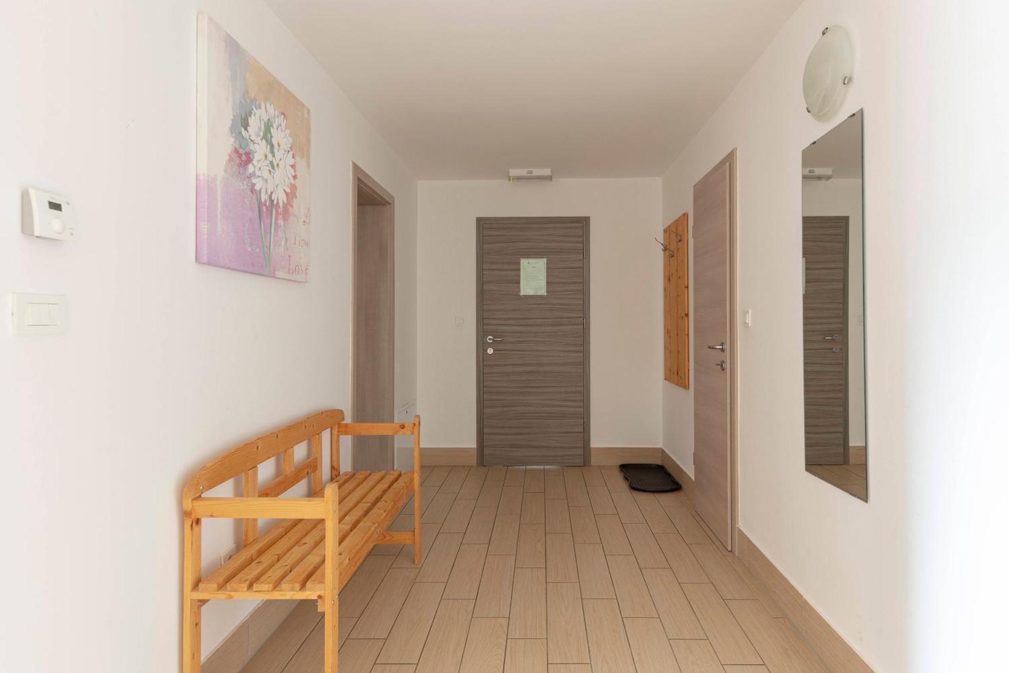 בוהין Apartments Bor מראה חיצוני תמונה